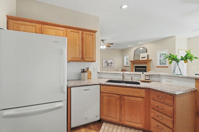 13901 E Whitewood St, Wichita, KS 67230