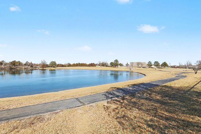 13901 E Whitewood St, Wichita, KS 67230