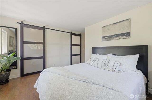 3754 NE 194th Street, Lake Forest Park, WA 98155