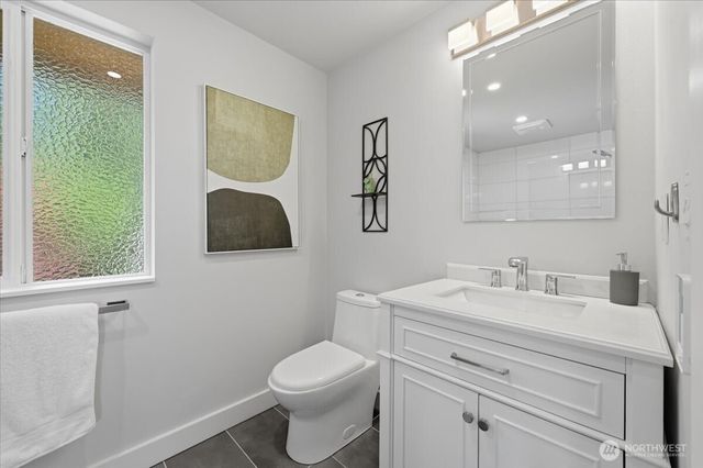3754 NE 194th Street, Lake Forest Park, WA 98155