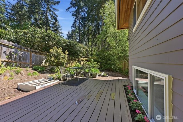 3754 NE 194th Street, Lake Forest Park, WA 98155