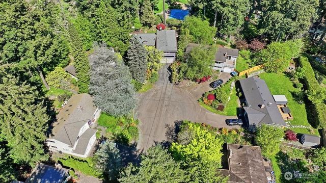 3754 NE 194th Street, Lake Forest Park, WA 98155