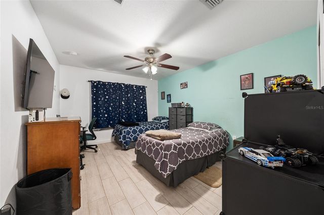 2822 MOULTRIE CREEK DRIVE, Kissimmee, FL 34743