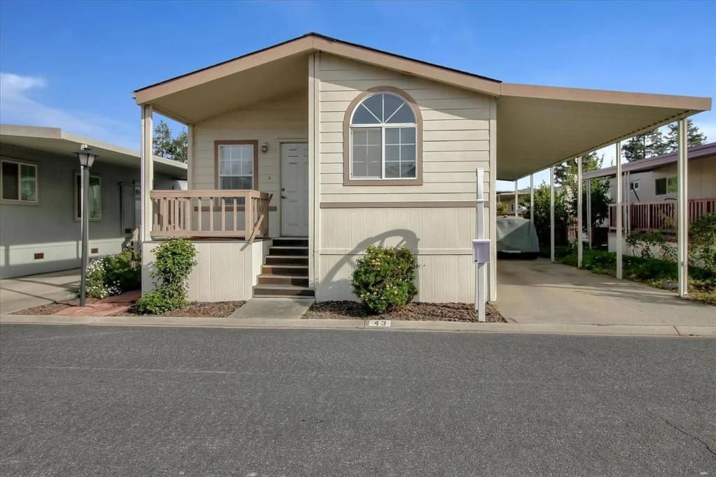 555 Umbarger Road, San Jose, CA 95111