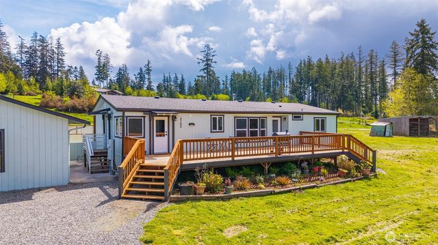 2192 Nautilus Road, Freeland, WA 98249