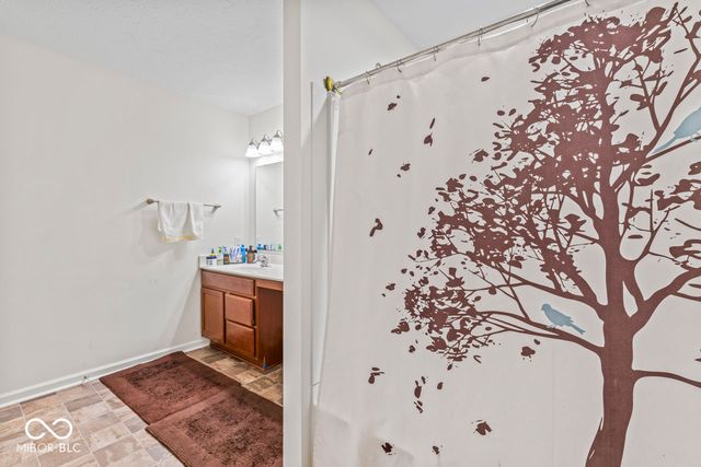 5924 Wintersweet Lane, Whitestown, IN 46075