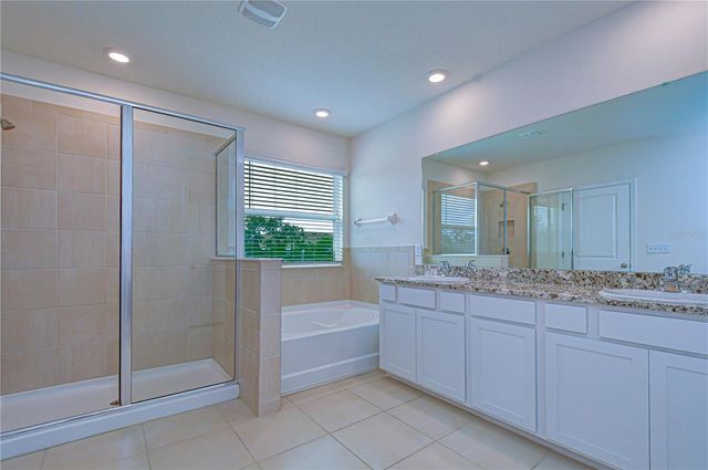 16607 GOOSE RIBBON PLACE, Wimauma, FL 33598