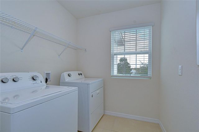 16607 GOOSE RIBBON PLACE, Wimauma, FL 33598