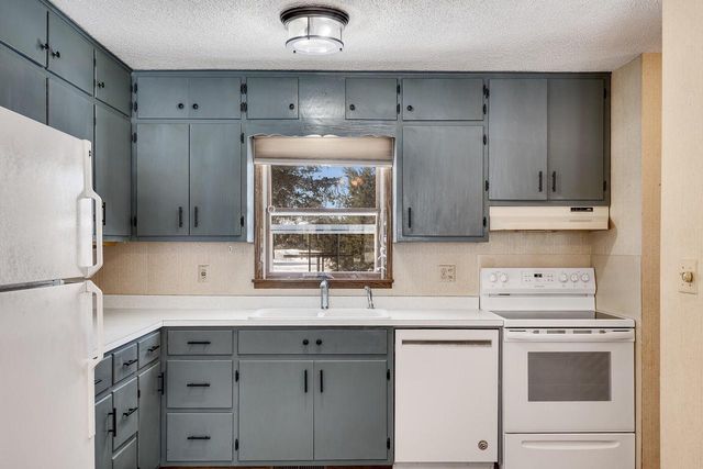 2631 Lakeshore DRIVE, La Crosse, WI 54603