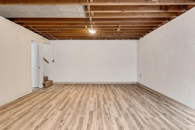 2631 Lakeshore DRIVE, La Crosse, WI 54603