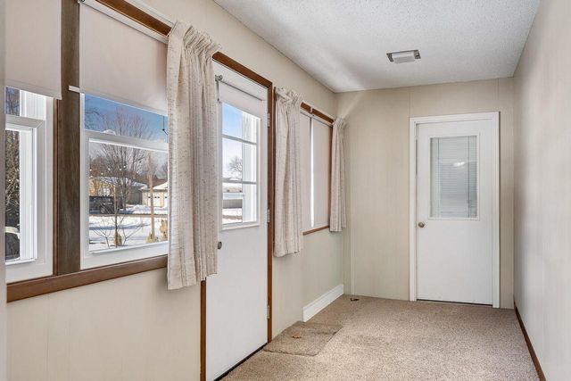 2631 Lakeshore DRIVE, La Crosse, WI 54603