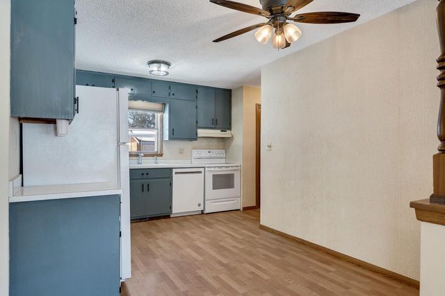 2631 Lakeshore DRIVE, La Crosse, WI 54603