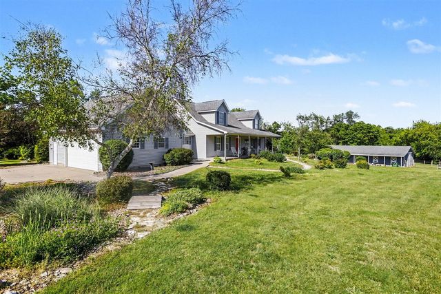 22680 Davis Lake Street, Edwardsburg, MI 49112