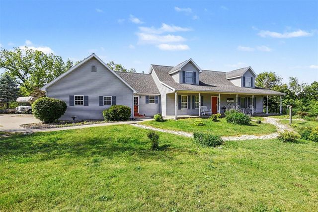 22680 Davis Lake Street, Edwardsburg, MI 49112