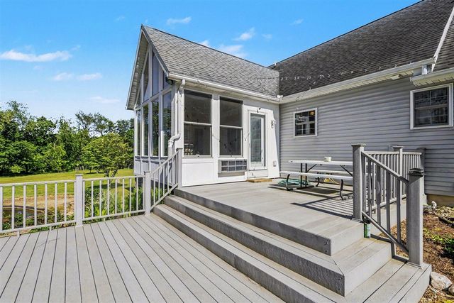 22680 Davis Lake Street, Edwardsburg, MI 49112