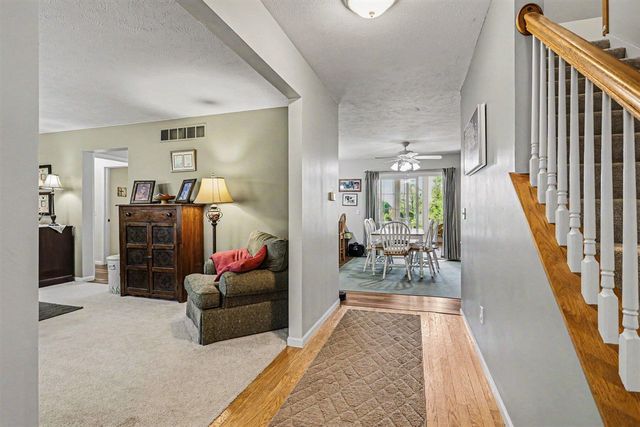 22680 Davis Lake Street, Edwardsburg, MI 49112