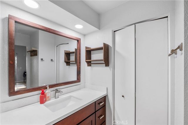 4900 N Grand, Covina, CA 91724