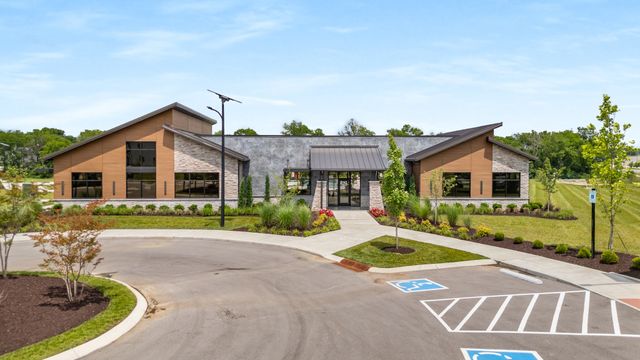 1121 Riverbrook Dr, Gallatin, TN 37066