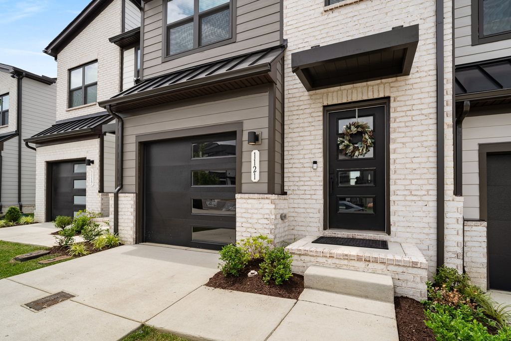 1121 Riverbrook Dr, Gallatin, TN 37066