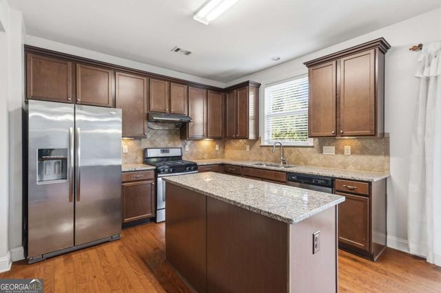 1393 Chelsea Falls Lane, Suwanee, GA 30024