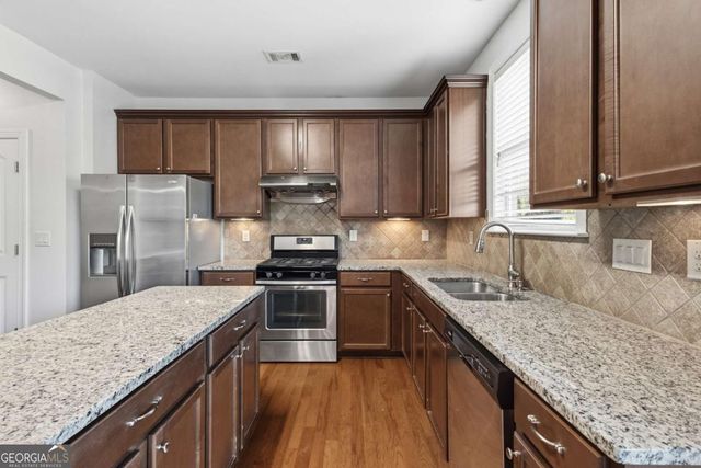 1393 Chelsea Falls Lane, Suwanee, GA 30024