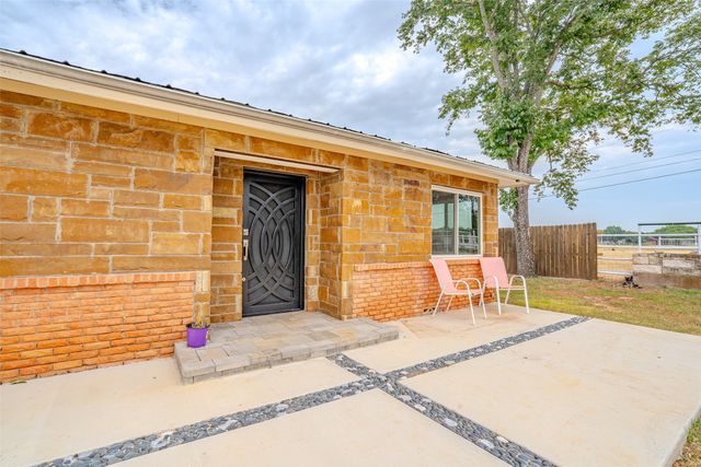 2212 Acton Highway, Granbury, TX 76049