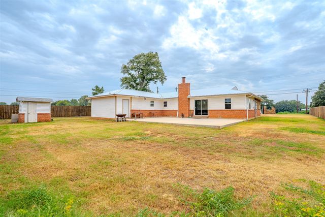 2212 Acton Highway, Granbury, TX 76049