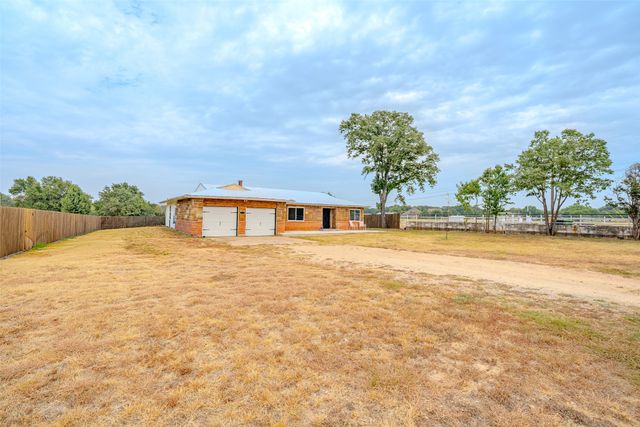 2212 Acton Highway, Granbury, TX 76049