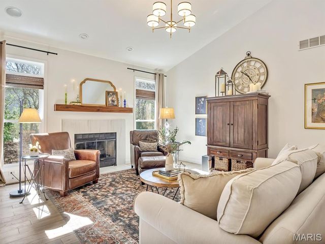 405 Wolfpass Drive, O'fallon, IL 62269