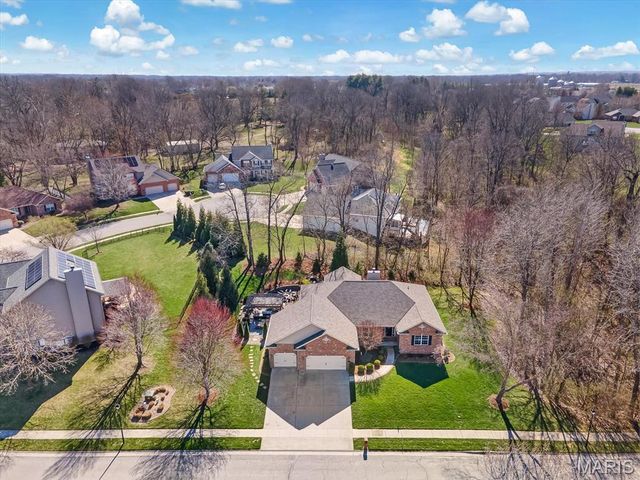 405 Wolfpass Drive, O'fallon, IL 62269