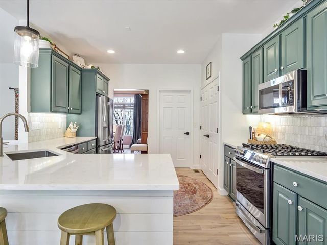 405 Wolfpass Drive, O'fallon, IL 62269