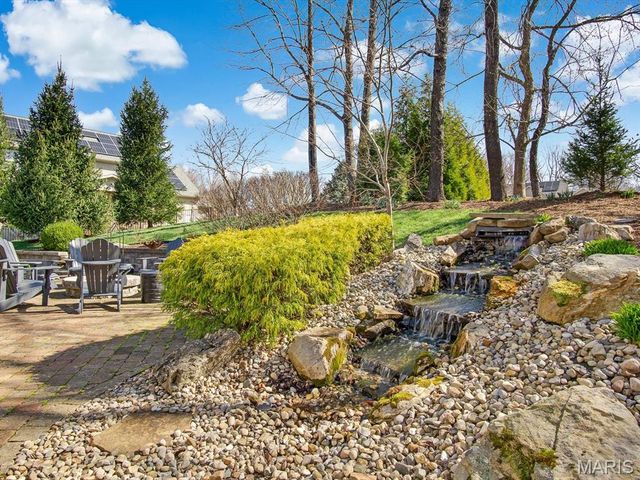 405 Wolfpass Drive, O'fallon, IL 62269