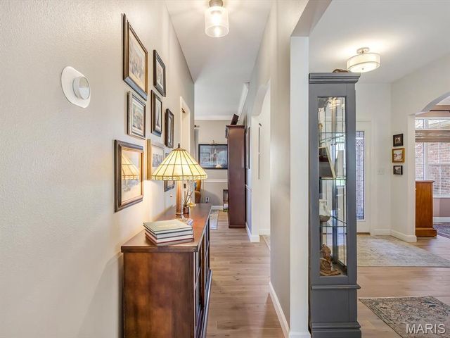 405 Wolfpass Drive, O'fallon, IL 62269