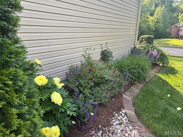 405 Wolfpass Drive, O'fallon, IL 62269