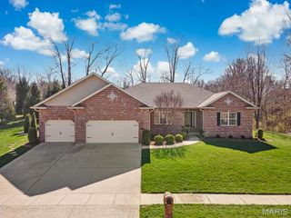 405 Wolfpass Drive, O'fallon, IL 62269