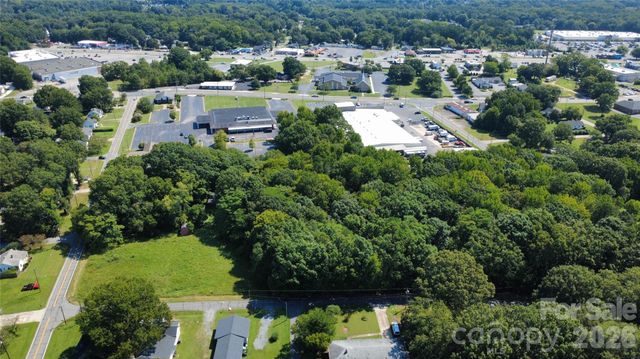 1211 Belair Avenue, Kannapolis, NC 28083