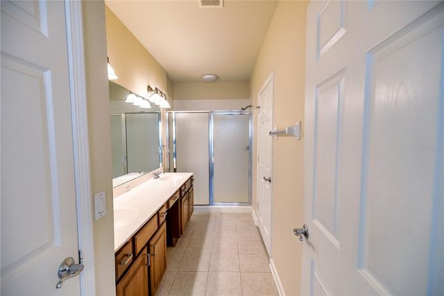 2049 KINGS PALACE DRIVE, Riverview, FL 33578