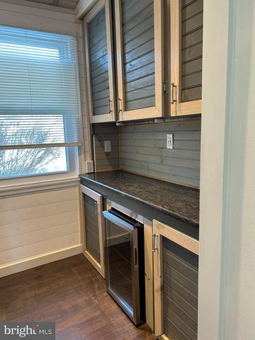 423 N FORREST, Norristown, PA 19403