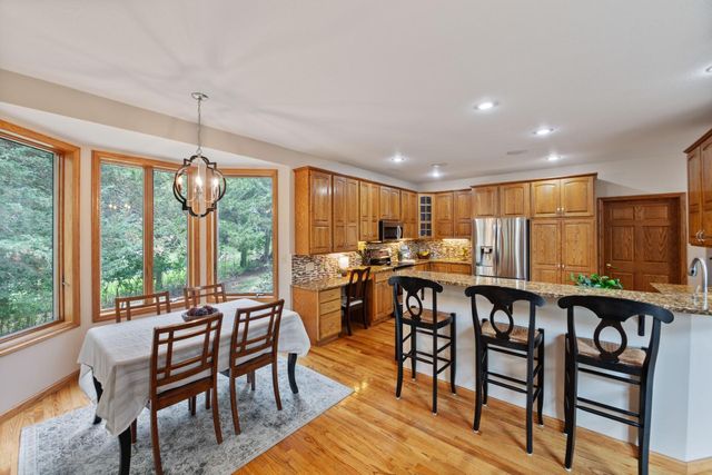 715 Crosby Drive, Hudson, WI 54016