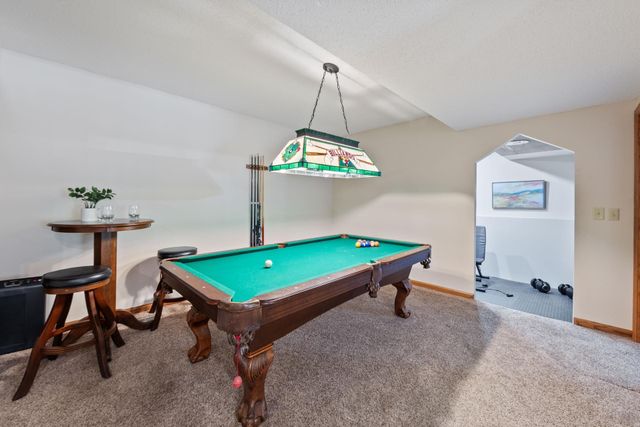 715 Crosby Drive, Hudson, WI 54016