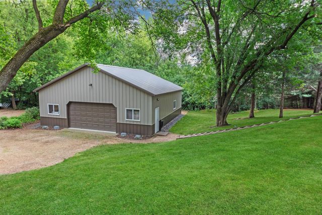 715 Crosby Drive, Hudson, WI 54016