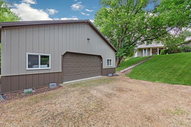 715 Crosby Drive, Hudson, WI 54016