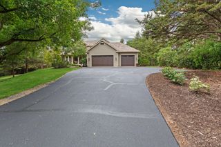 715 Crosby Drive, Hudson, WI 54016