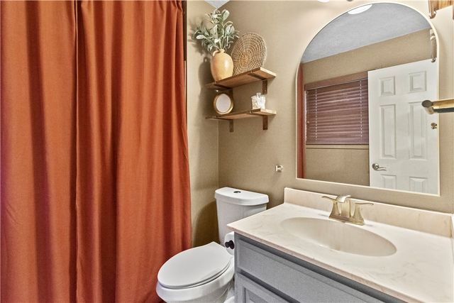 202 Pebble Beach Drive, Harrison, AR 72601