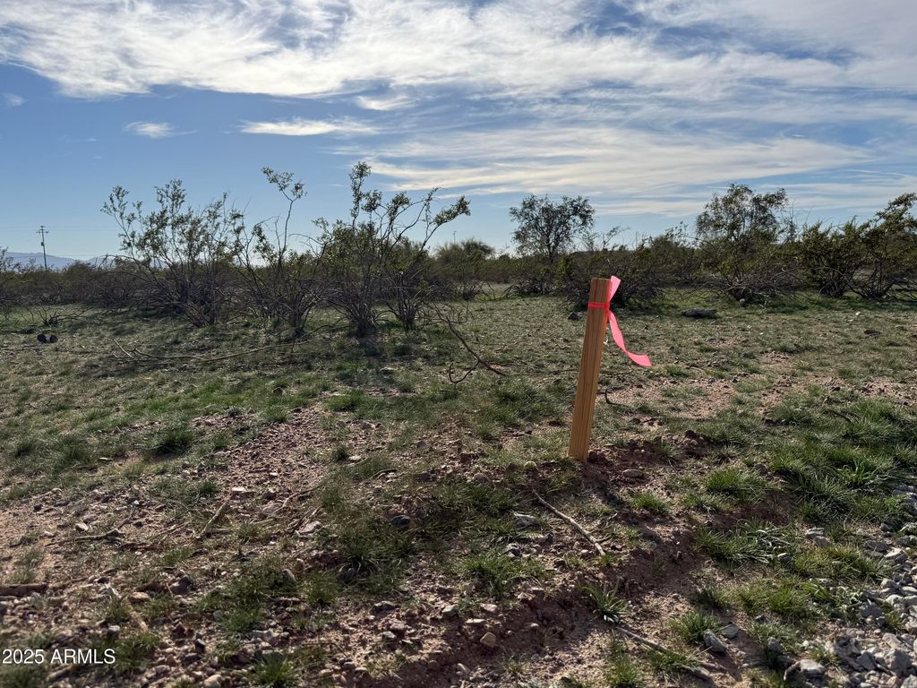 03 N 223rd Avenue -, Wittmann, AZ 85361 — exterior