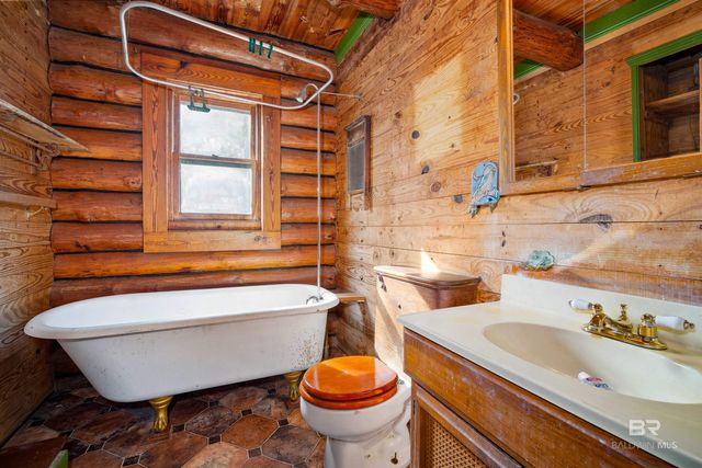 11236 Wren Avenue, Fairhope, AL 36532