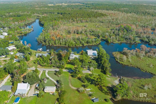 11236 Wren Avenue, Fairhope, AL 36532