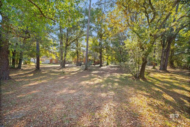 11236 Wren Avenue, Fairhope, AL 36532