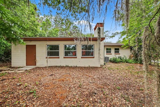 2318 JOBBINS DRIVE, Leesburg, FL 34748