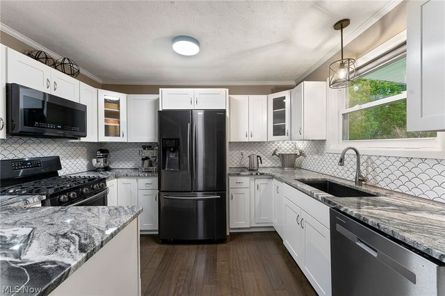 1363 Southeast Boulevard, Salem, OH 44460